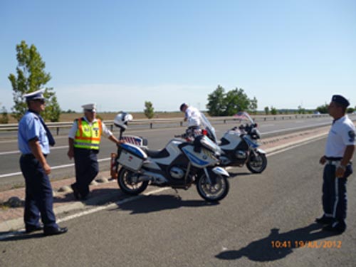 Foto: control trafic - autostrada Ungaria - politisti din Maramures